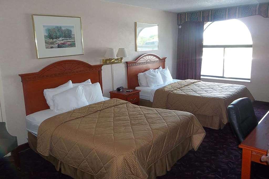 Baymont By Wyndham Northwood Motel Bilik gambar
