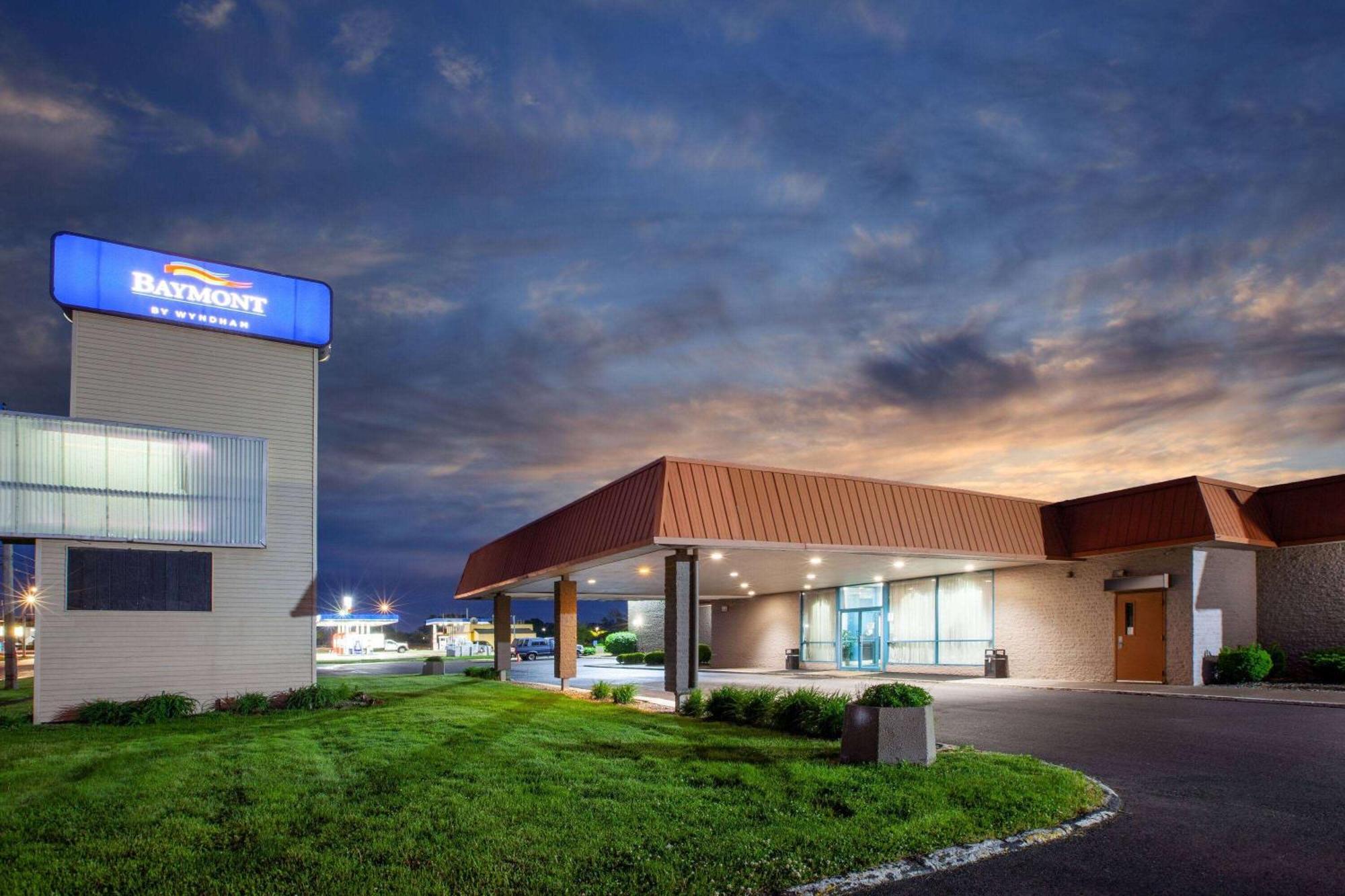 Baymont By Wyndham Northwood Motel Luaran gambar