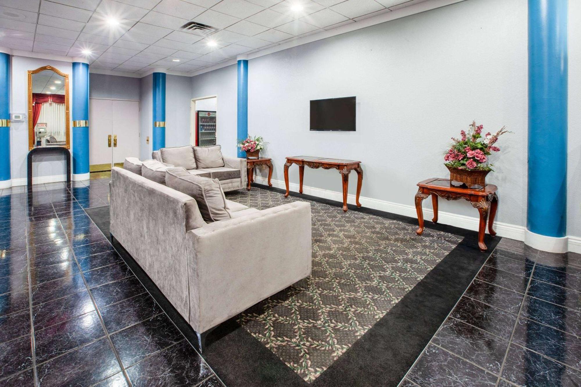 Baymont By Wyndham Northwood Motel Luaran gambar